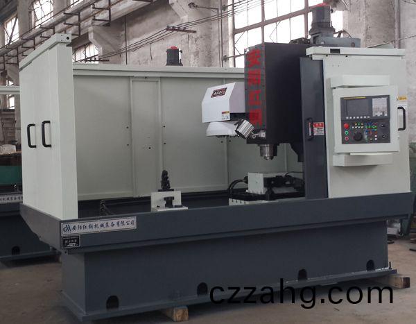 前軸鎖銷孔(kong)專(zhuan)用加工