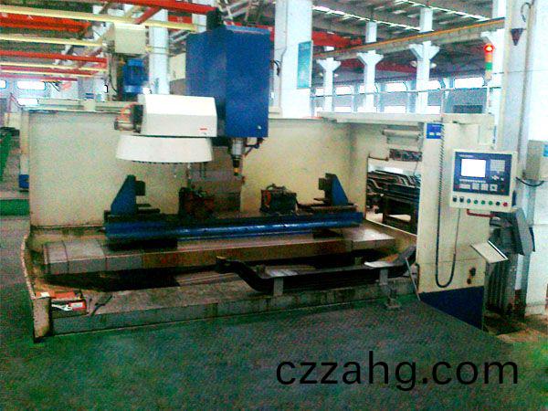 前軸十孔加(jia)工專用立式加工