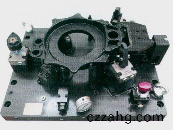 製動器(qi)底闆液壓(ya)裌具